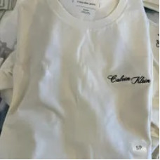 [S] CALVIN KLEIN SS GRAPHIC TEE,BEIGE, SP40598228-40EM885100 (SCK567)